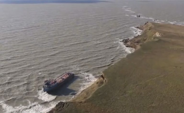 Russia’s Black Sea beaches flooded with oil from wreck of tankers