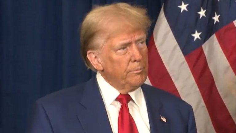 Trump urges US to stay out of Syrian civil war, blaming Obama for failure as Islamists close in on capital