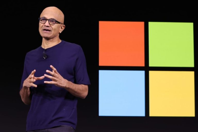 Microsoft to cut 3% of its workforce